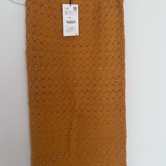 ZARA sweater set cropped top and pencil skirt - Picture 3 of 4